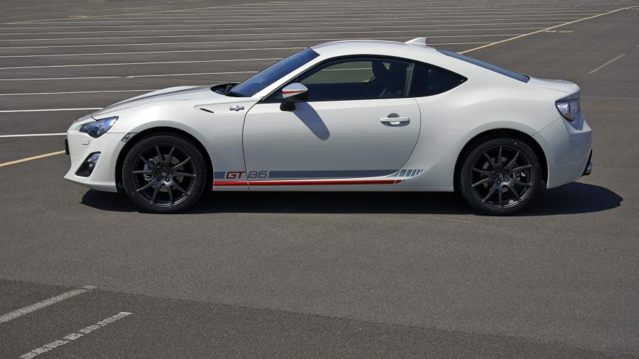  Toyota GT 86 Blanco 2015 года  (фото 5 из 5)